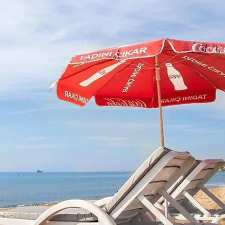 Random By Lookbookholiday 호텔 시데