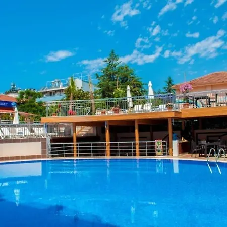 Random By Lookbookholiday Hotell