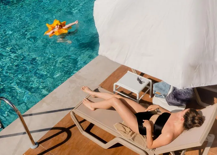 Random By Lookbookholiday 4* Σιντέ