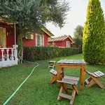 Hotell Random By Lookbookholiday 4*