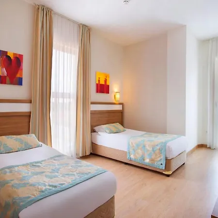 Random By Lookbookholiday Hotel Side