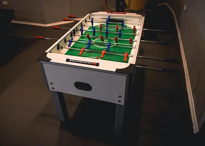 Random By Lookbookholiday