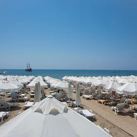 Random By Lookbookholiday Hotel 4*