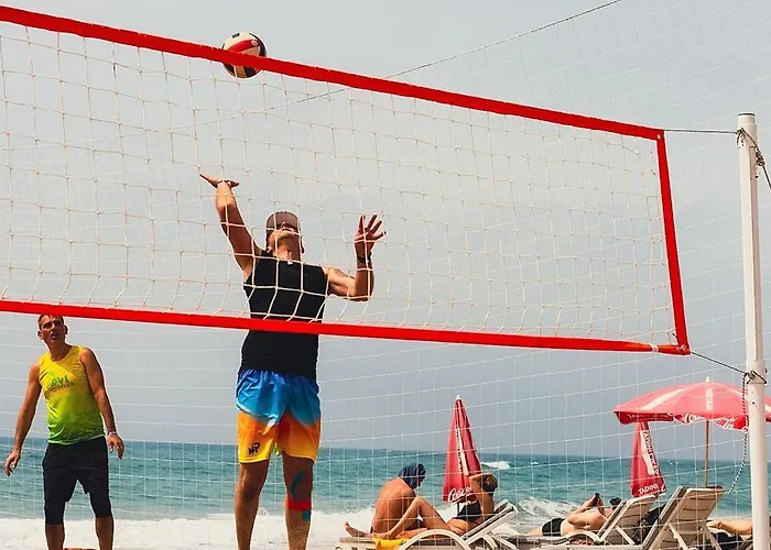 Hotel Random By Lookbookholiday Side