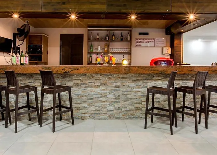 Random By Lookbookholiday